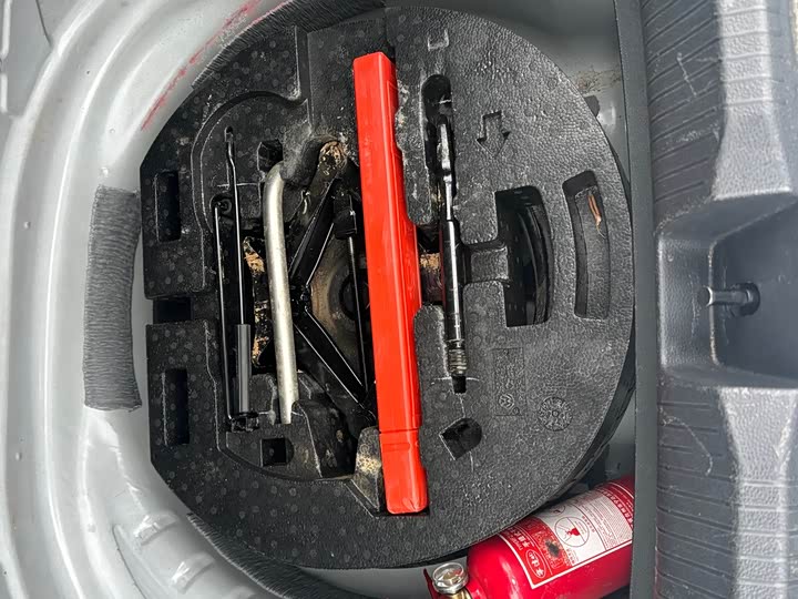 Фото 13 - Volkswagen Lavida