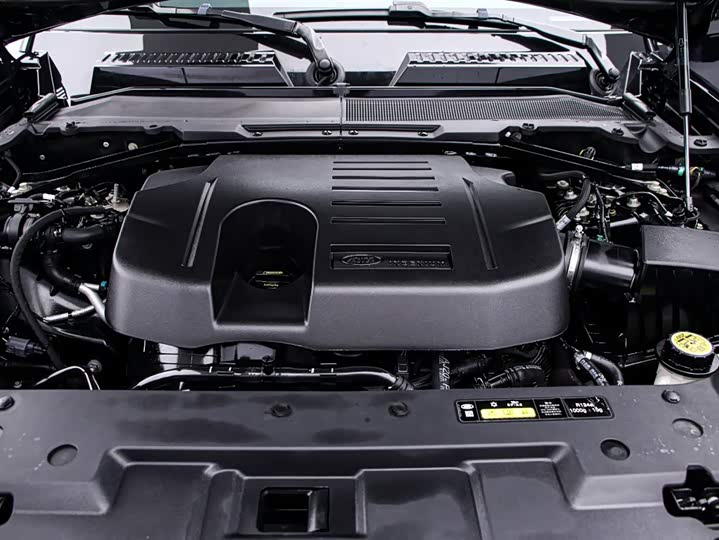 Фото 17 - Land Rover Defender