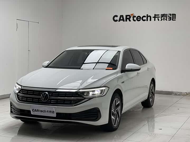 Фото 16 - Volkswagen Sagitar L