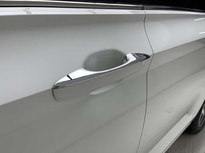 Фото 44 - Volkswagen Sagitar L