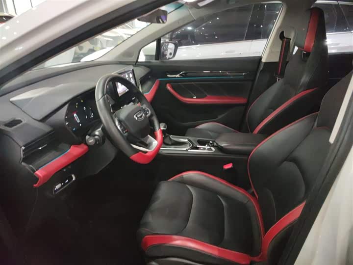 Фото 15 - Geely Emgrand GS