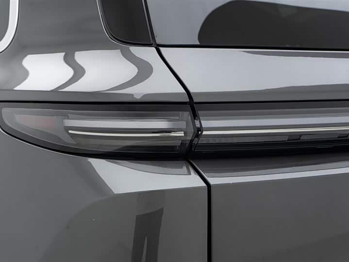 Фото 12 - LiXiang L9