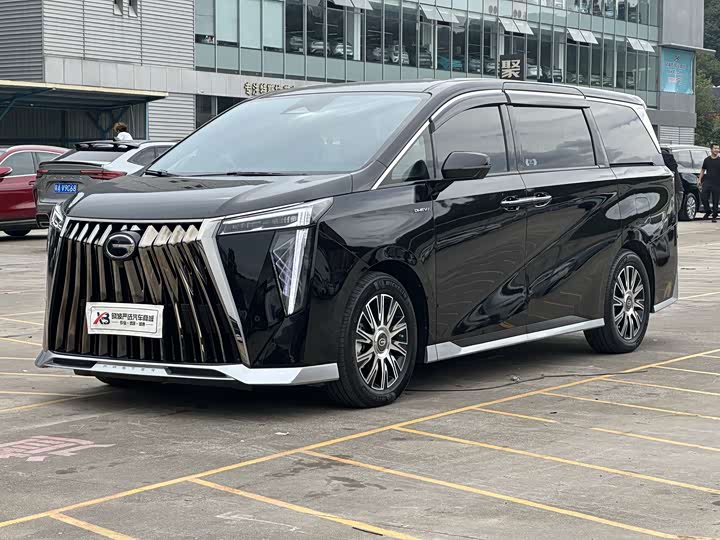 Фото 6 - GAC Trumpchi E9