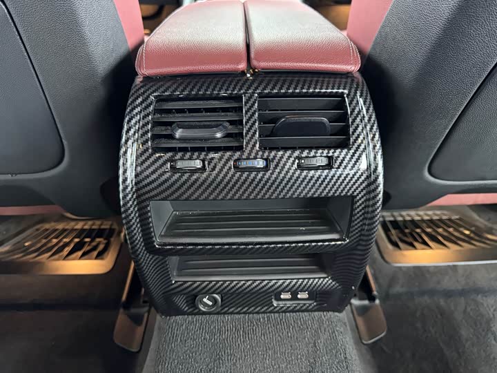 Фото 15 - BMW 5 Series