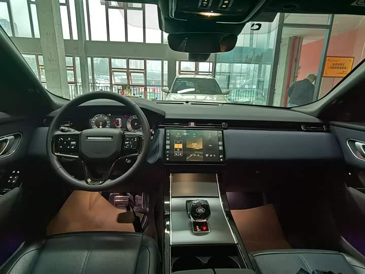 Фото 6 - Land Rover Range Rover Velar
