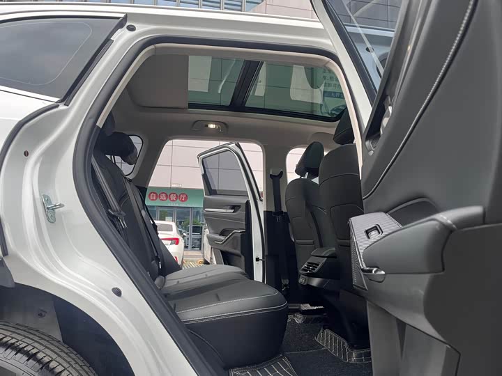 Фото 15 - Haval H6