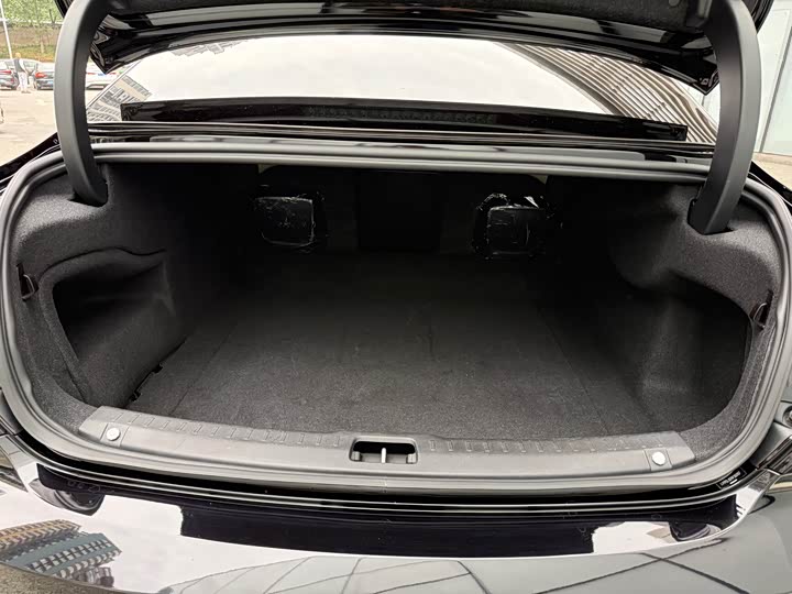 Фото 13 - Volvo S90