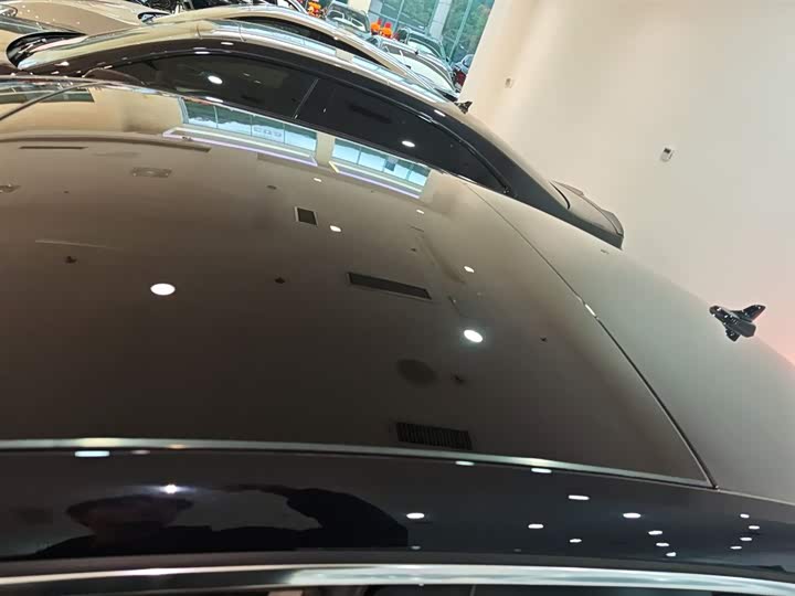 Фото 27 - Audi A7L