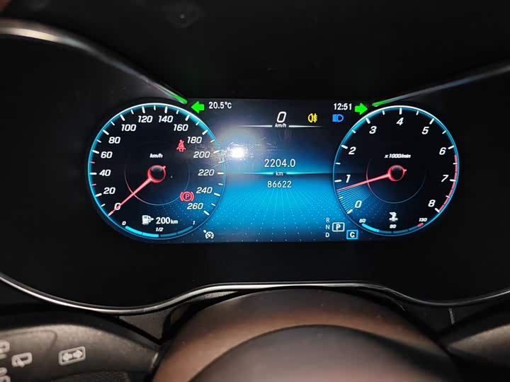 Фото 12 - Mercedes-Benz GLC-Class