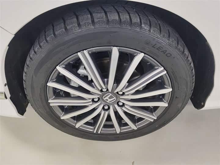 Фото 23 - Honda Elysion