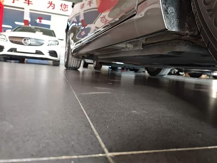 Фото 21 - Lexus ES