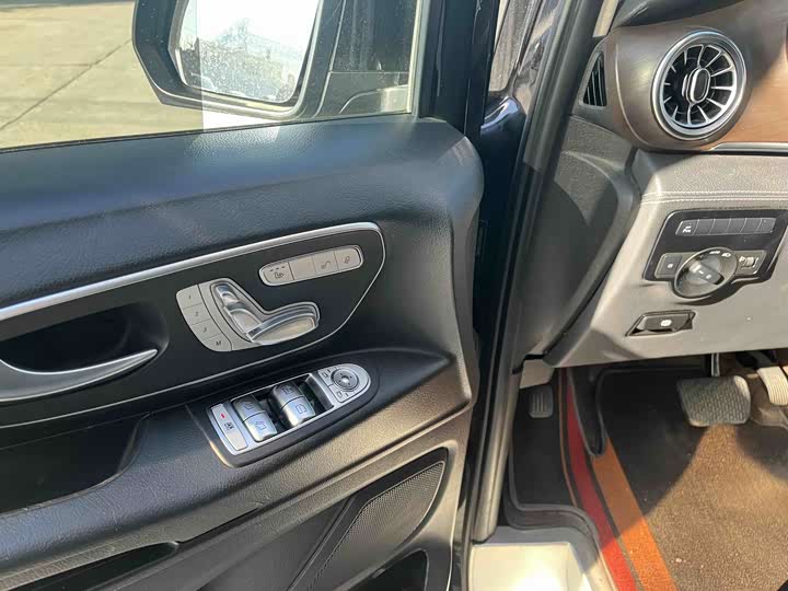 Фото 5 - Mercedes-Benz Vito