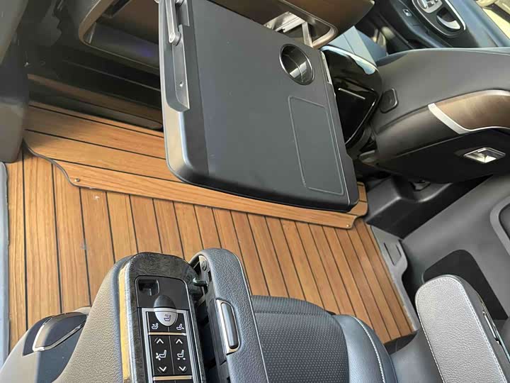 Фото 8 - Mercedes-Benz Vito