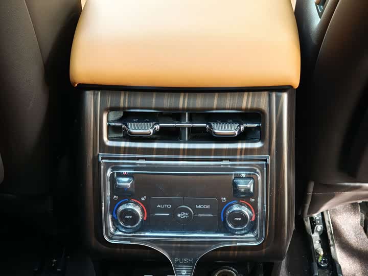 Фото 15 - Tank 500