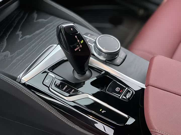 Фото 4 - BMW 5 Series