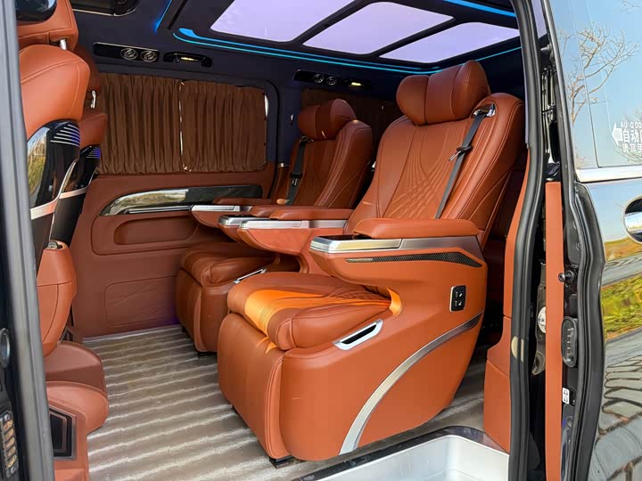 Фото 14 - Mercedes-Benz Vito