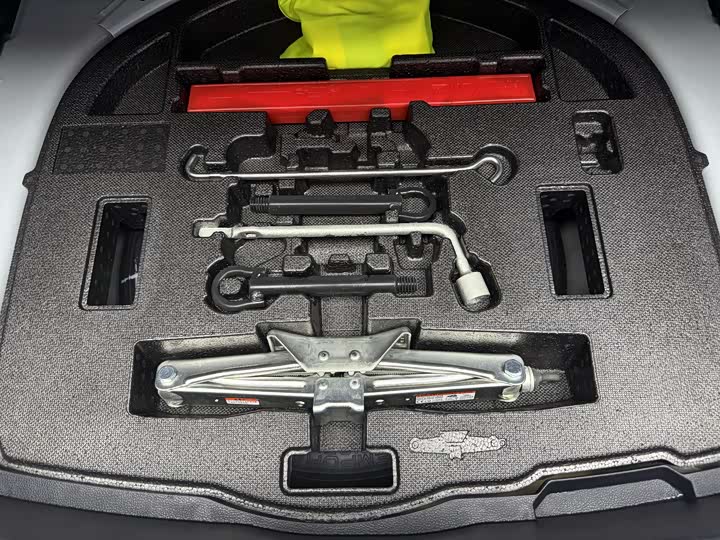 Фото 20 - Toyota Levin