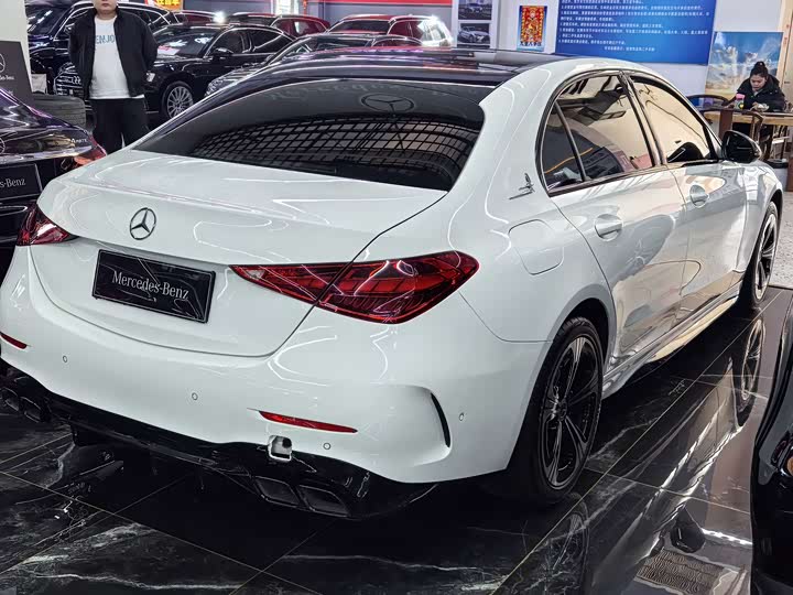 Фото 4 - Mercedes-Benz C-Class