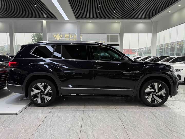 Фото 27 - Volkswagen Teramont Pro