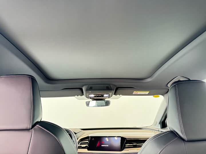 Фото 13 - Audi Q4 e-tron