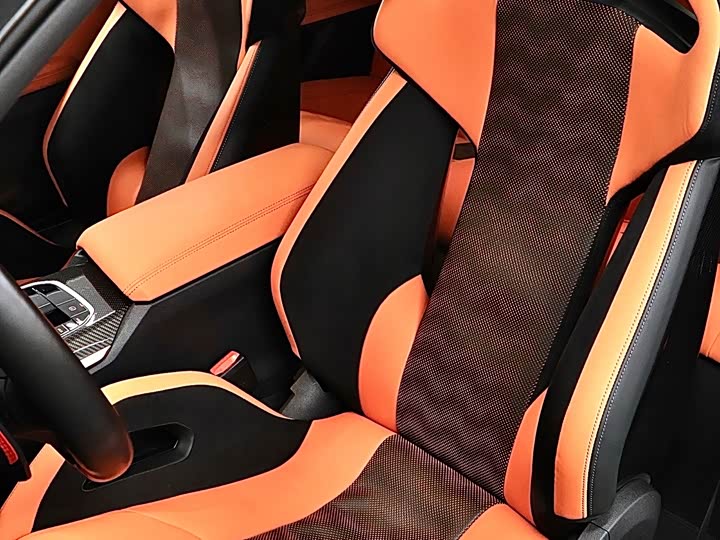 Фото 12 - BMW M4