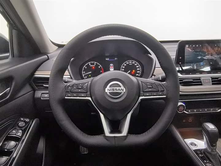 Фото 11 - Nissan Teana