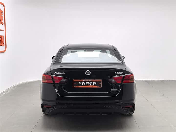 Фото 4 - Nissan Teana