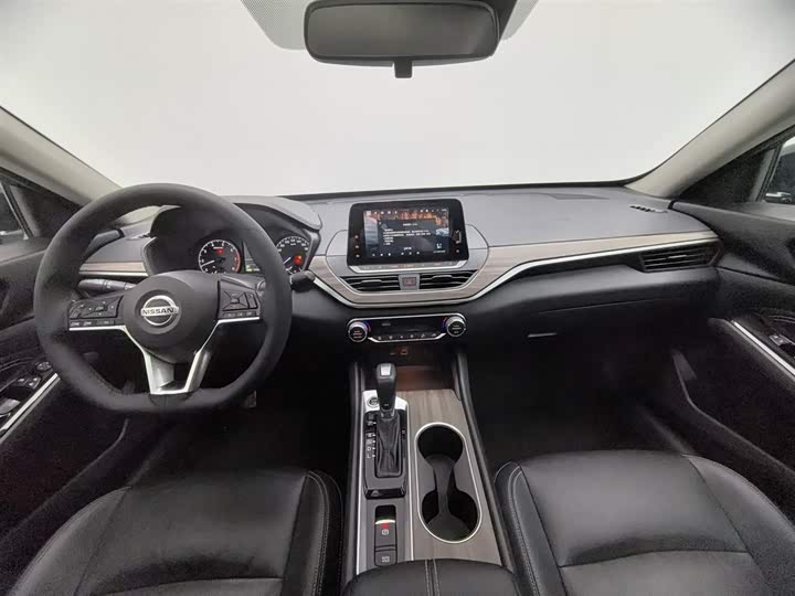 Фото 5 - Nissan Teana