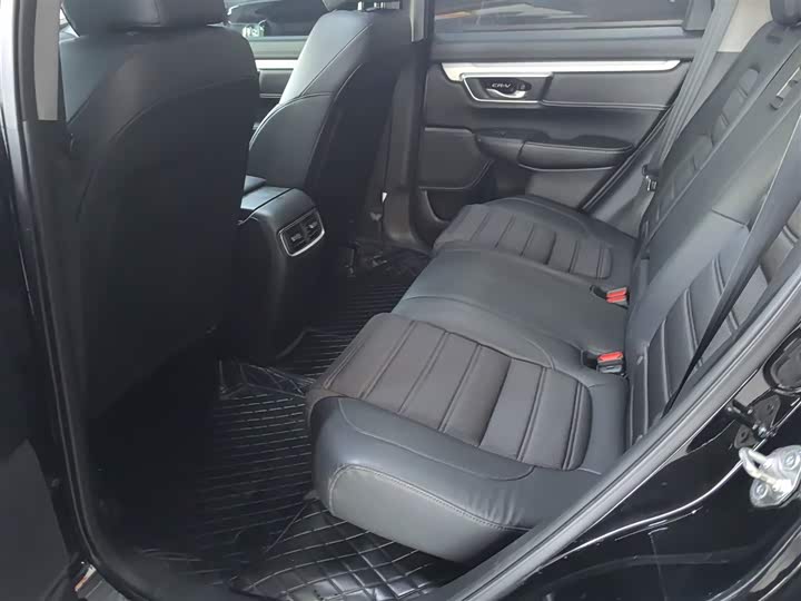 Фото 8 - Honda CR-V