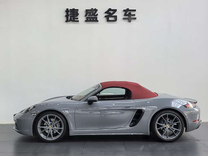 Фото 4 - Porsche 718