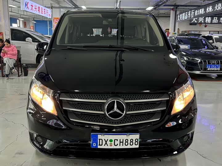 Фото 2 - Mercedes-Benz Vito