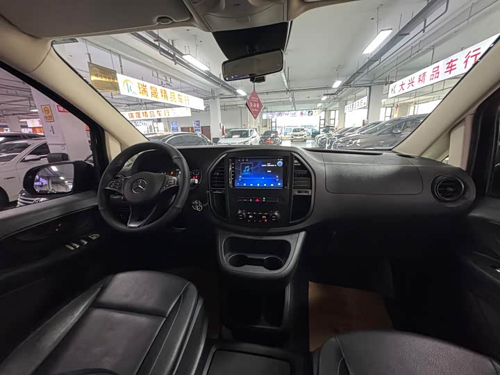 Фото 8 - Mercedes-Benz Vito