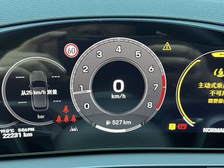 Фото 12 - Porsche Cayenne