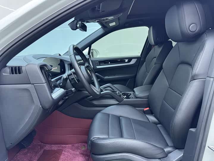 Фото 23 - Porsche Cayenne