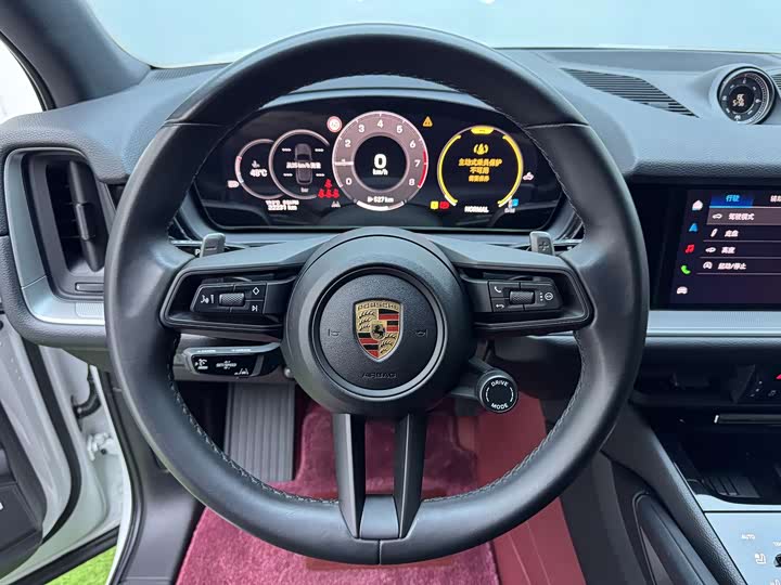 Фото 9 - Porsche Cayenne