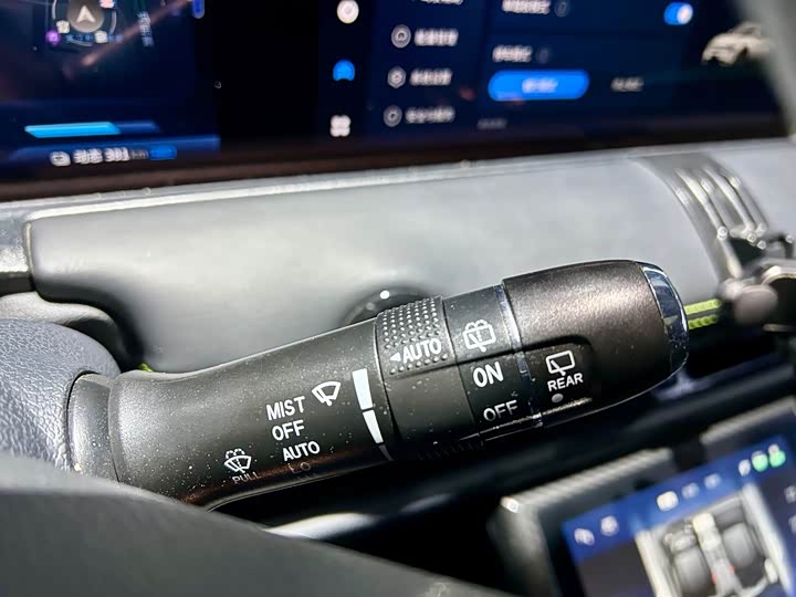 Фото 15 - Hozon U