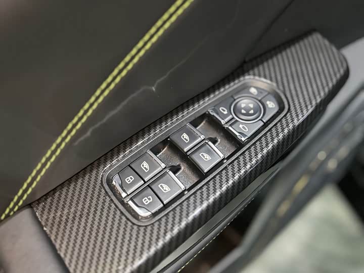 Фото 23 - Hozon U