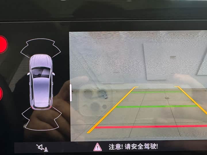 Фото 12 - Volkswagen Golf