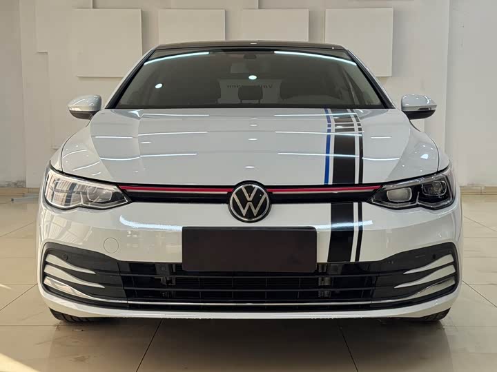 Фото 2 - Volkswagen Golf