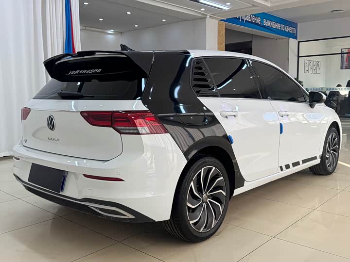 Фото 6 - Volkswagen Golf