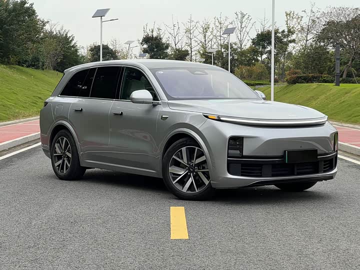 Фото 3 - LiXiang L8