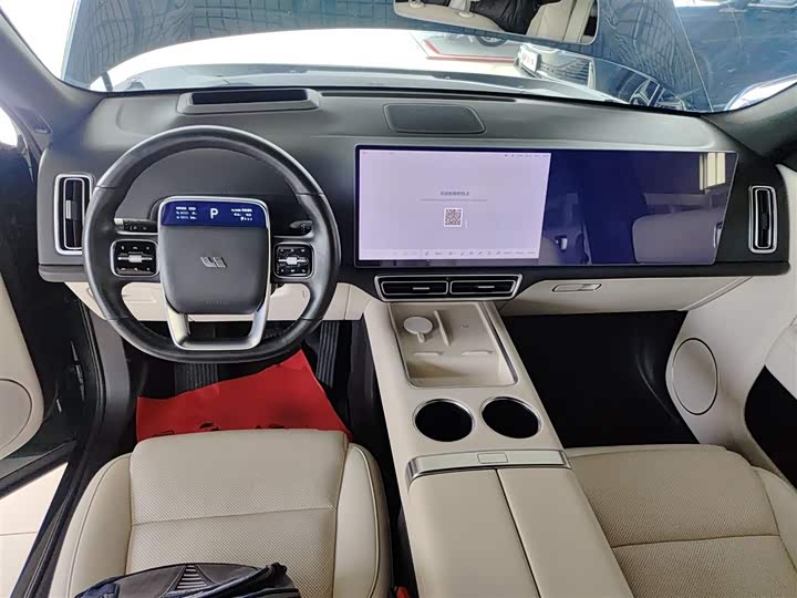 Фото 10 - LiXiang L8