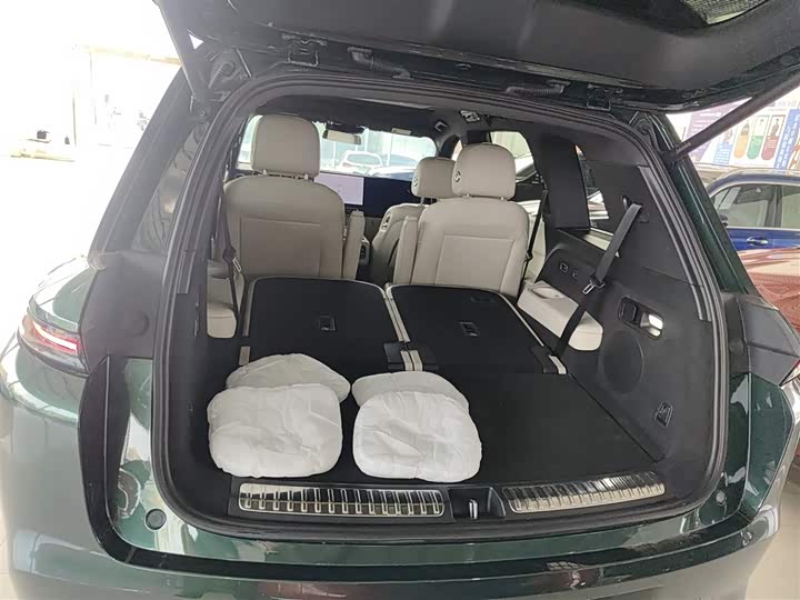 Фото 19 - LiXiang L8