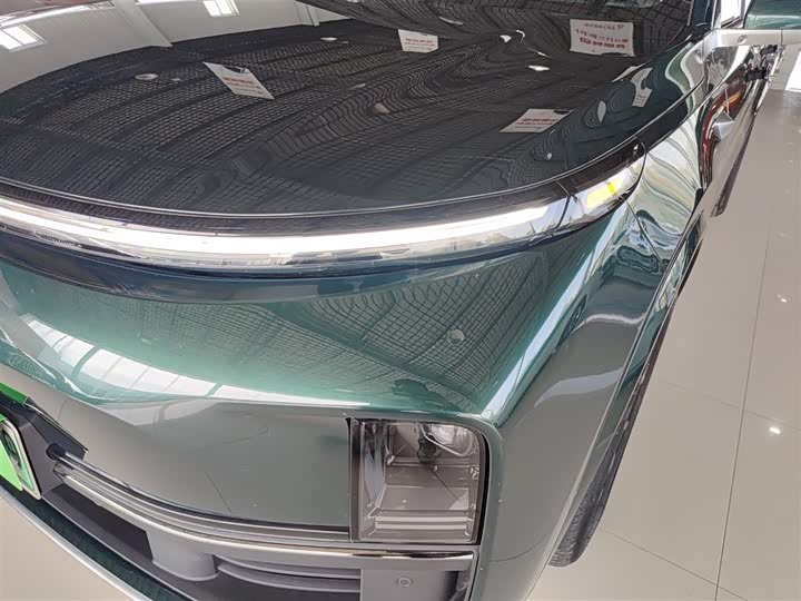 Фото 24 - LiXiang L8