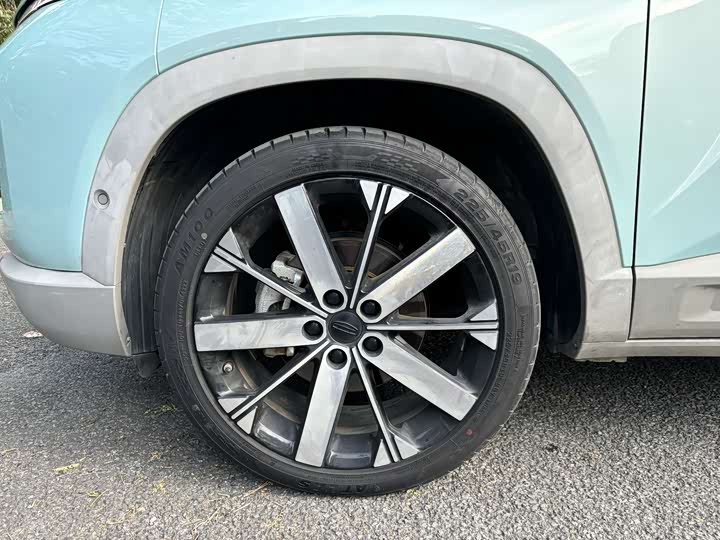 Фото 5 - Geely Icon