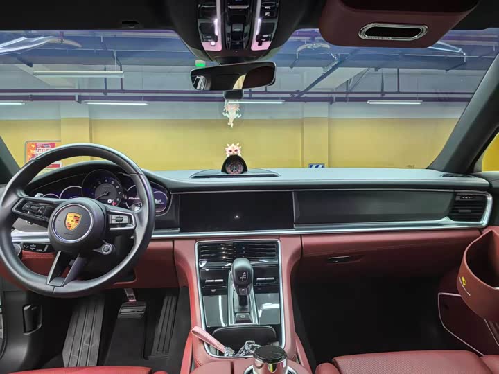 Фото 6 - Porsche Panamera