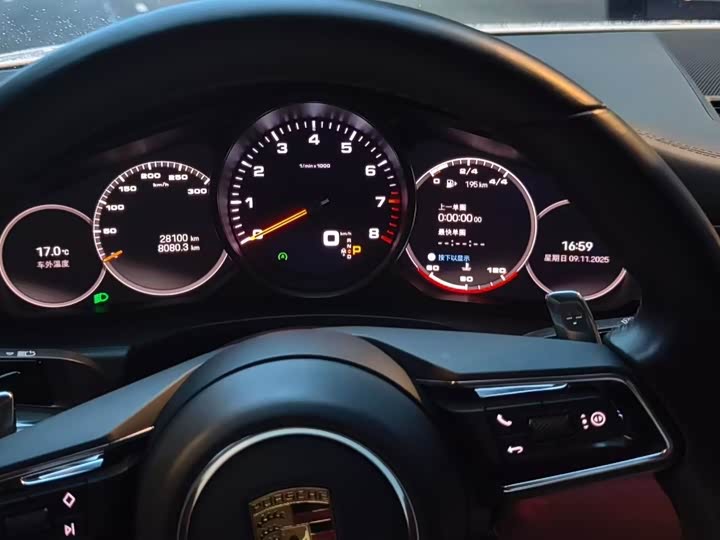 Фото 7 - Porsche Panamera