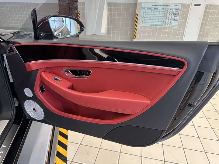 Фото 7 - Bentley Continental GT