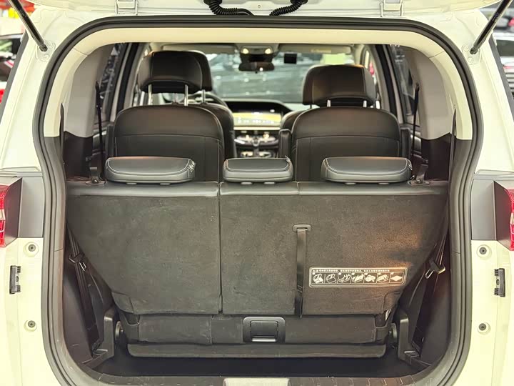 Фото 13 - GAC Trumpchi M6