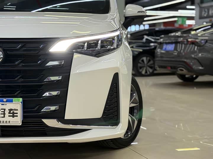 Фото 16 - GAC Trumpchi M6